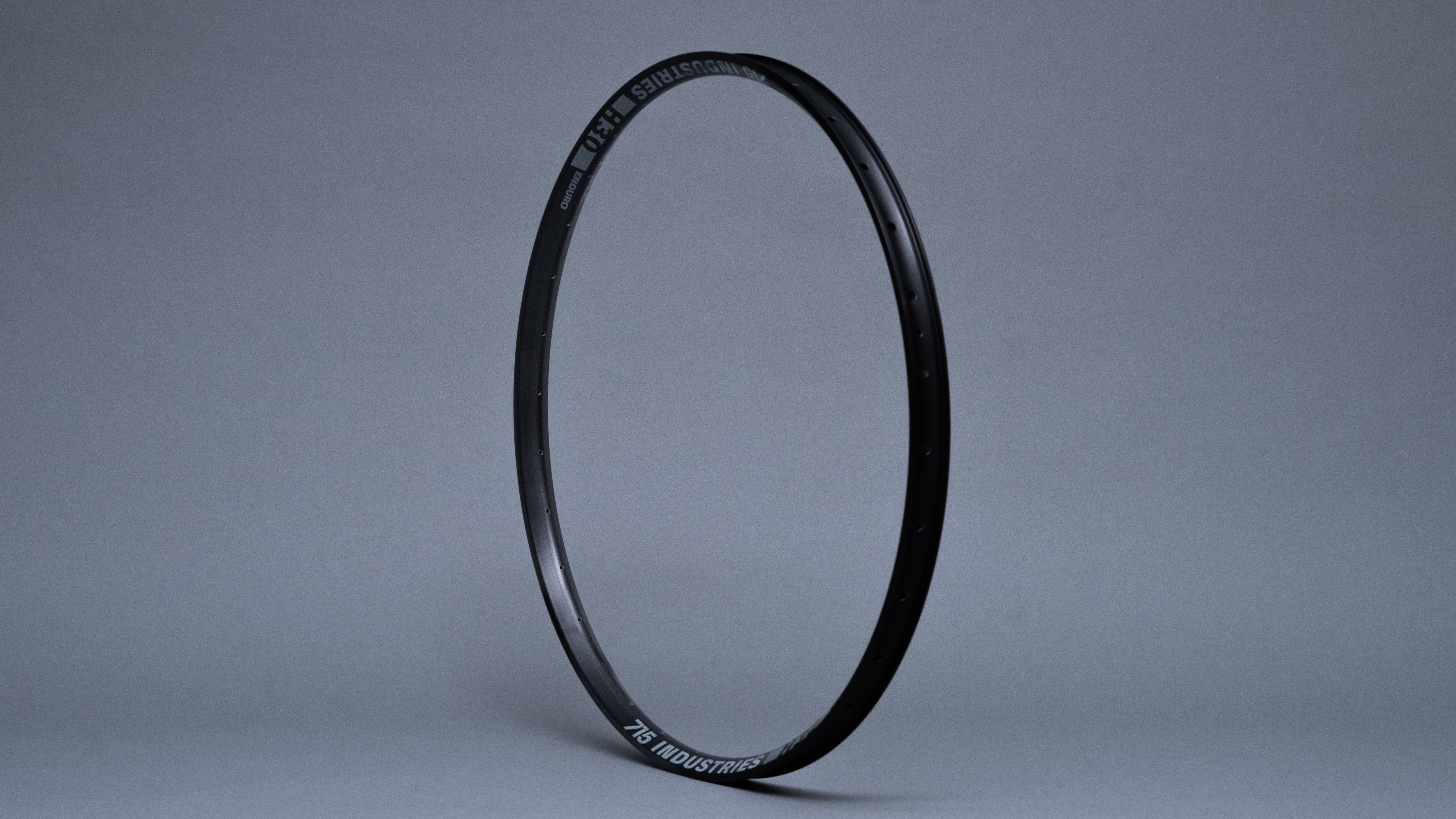 LLANTA 715IND ENDURO H30 29ER BLACK